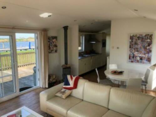 Waterchalet Number 6 Recreationpark Yn'E Lijte Grou Met Ligplaats Boot Villa Luaran gambar